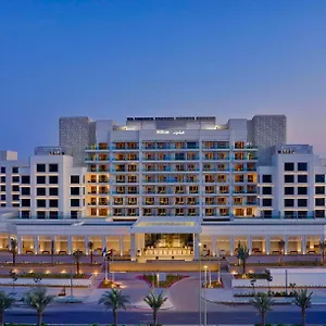 Semesteranläggning (resort) Hilton Yas Island, Abu Dhabi