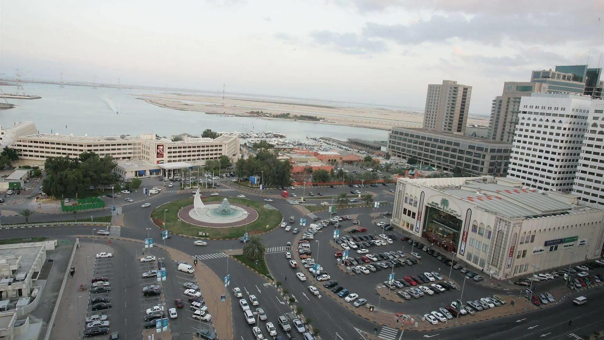 Oriental Hotel Apartments Abu Dhabi Aparthotel